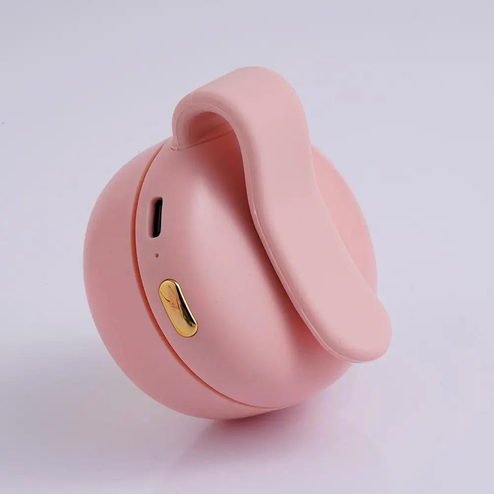 Pink earbud on a light purple background